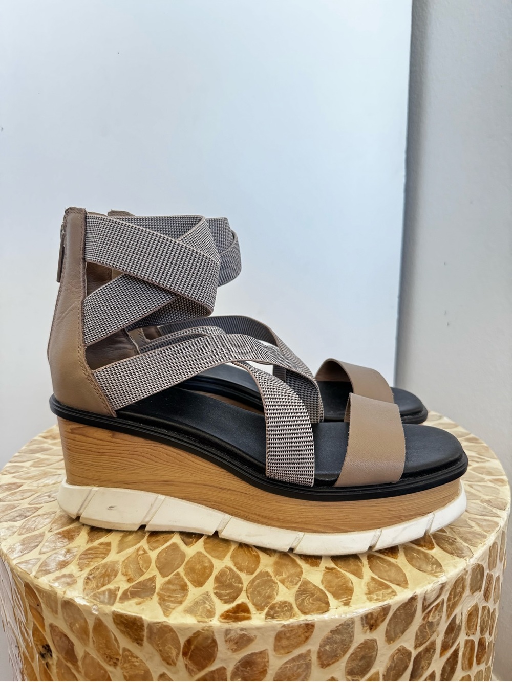 Sorel Joanie III Taupe  Sport Strap Wedge Sandals size 8.5